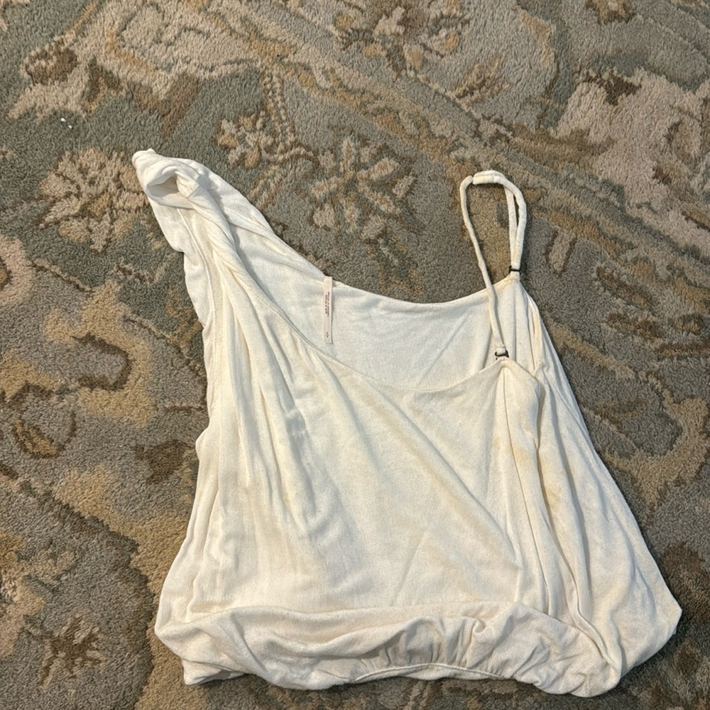 Free people white tank blouse. One sleeve with removable other strap